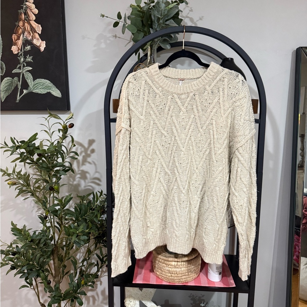 Free People Cream Cable Knit Sweater size medium